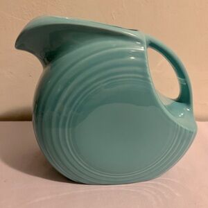 Fiesta Ware Vintage Large Original Turquoise Blue Water Disc Pitcher Jug 7.25” H